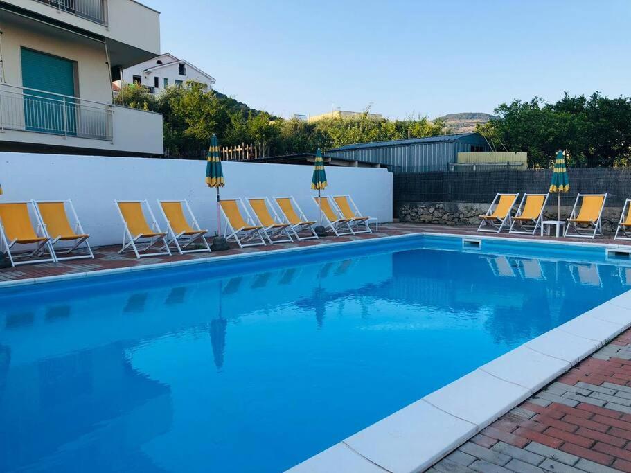 Pietra Ligure - Essential With Swimming Pool Apartment Luaran gambar