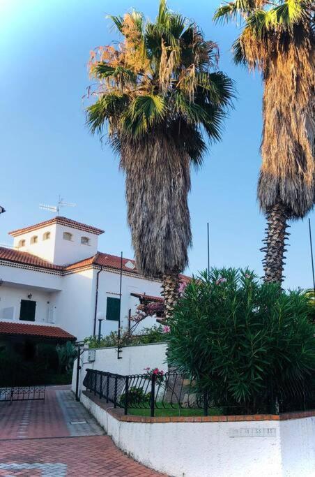 Pietra Ligure - Essential With Swimming Pool Apartment Luaran gambar