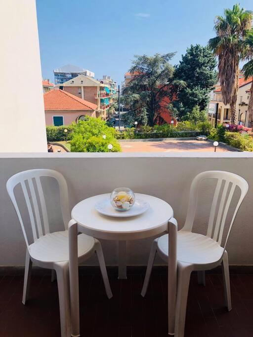 Pietra Ligure - Essential With Swimming Pool Apartment Luaran gambar